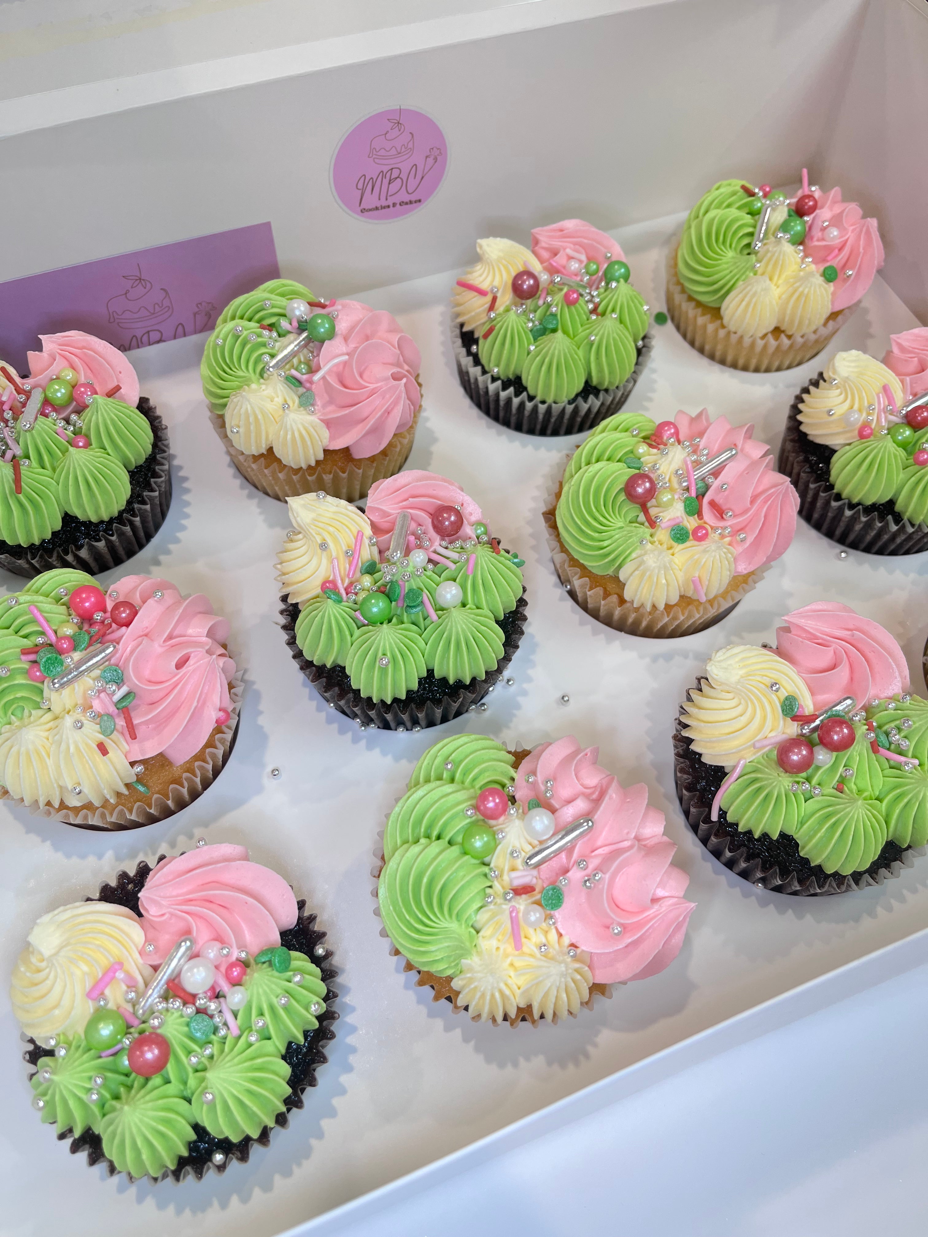 Signature Standard Cupcakes