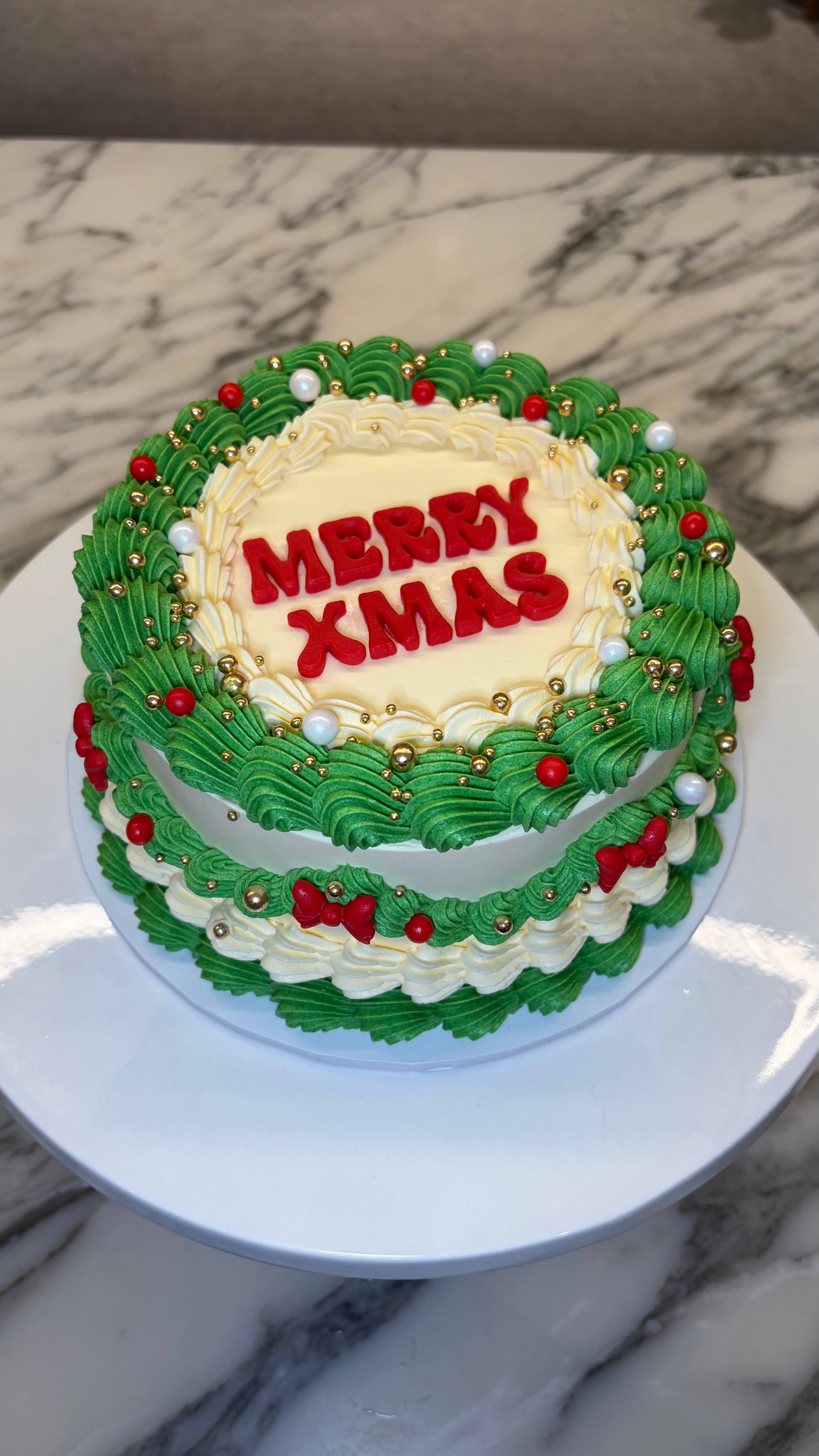 Vintage Christmas Cake